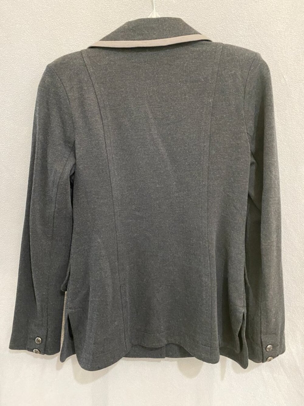 CAbi Charcoal Gray Blazer Jacket XS Contrast Trim Button Front - Picture 2 of 7